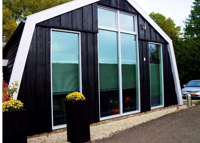 Holiday home Markermeerlogies By Interhome Bovenkarspel